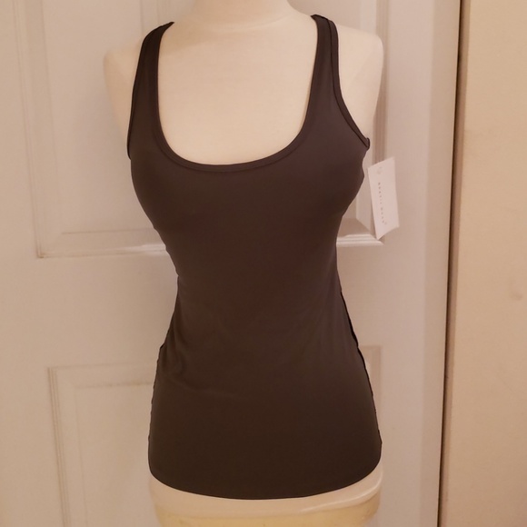 Brazil Wear Workout Tank Top with Mesh Back - Picture 1 of 4
